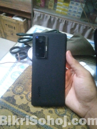 Vivo x70 pro